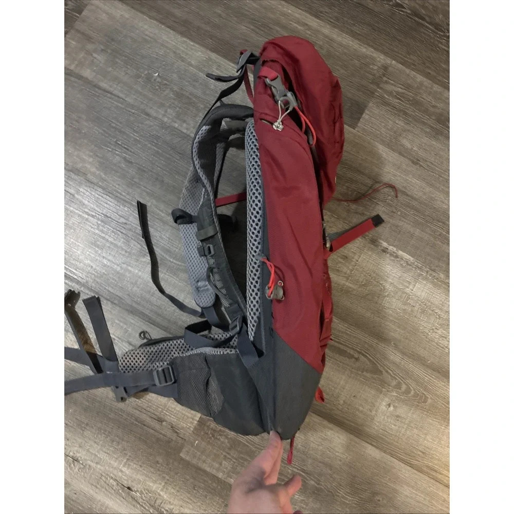 Deuter Act Trail 30 Backpack Red Grey Hiking Bag with Rain Cover Lumbar Padded